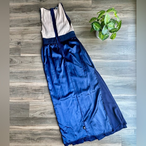 Lulus Forever and Always Navy Blue Lace Bodice Georgette Maxi Dress Size S - Picture 15 of 16